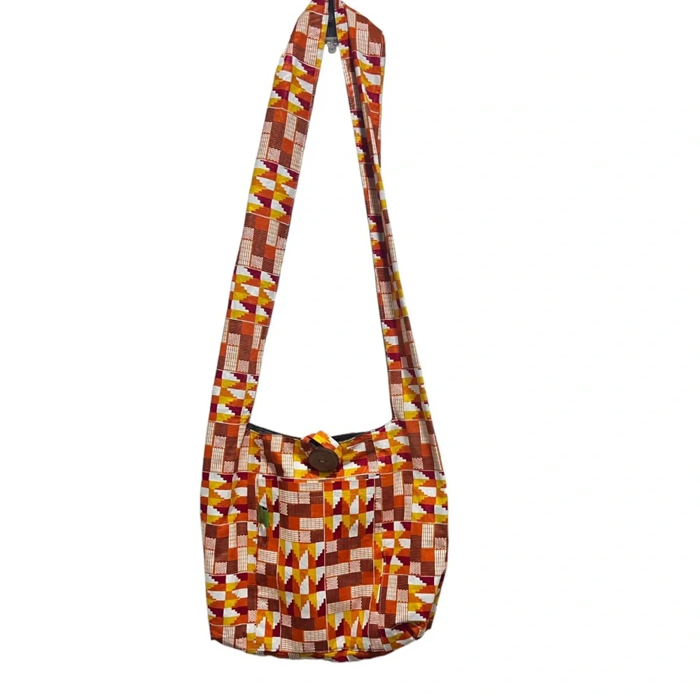 NWOT TIMBALI CRAFTS African Geometric Print Lucy Cloth Hobo Sling Bag